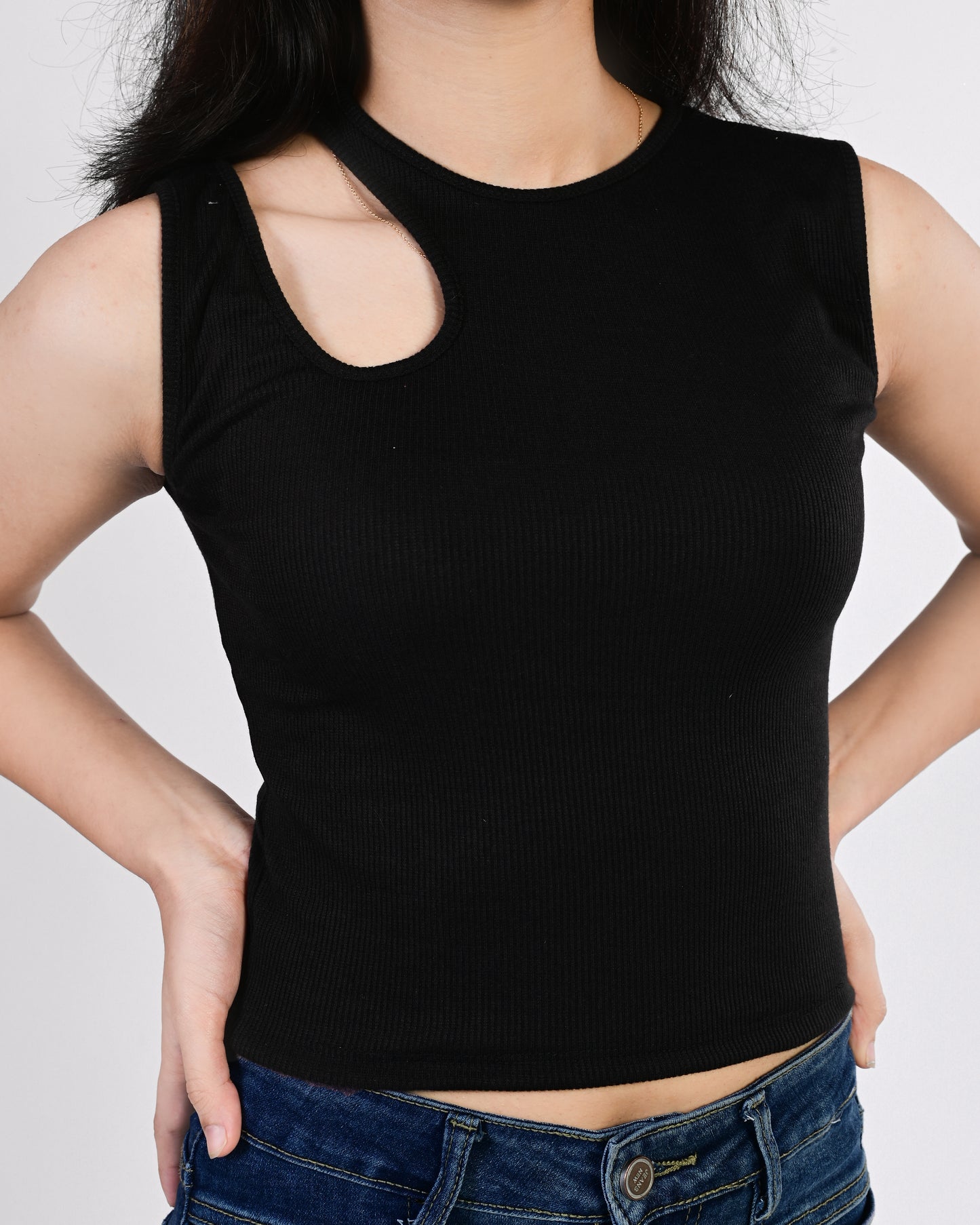 Shoulder Cut Crop Top (Black)